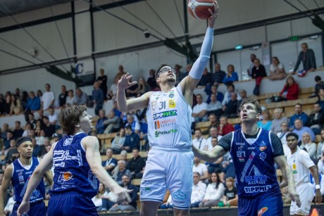 Változatos mérkőzésen győzött és továbbjutott az Arconic-Alba Fehérvár